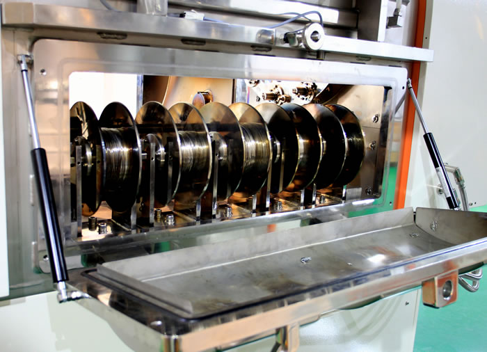 送絲結構 送絲結構